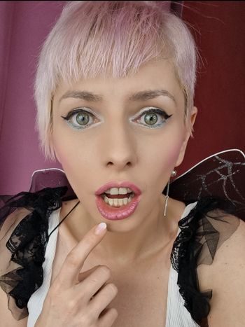 TOP OnlyFans models in Romania - Best Girls Accounts