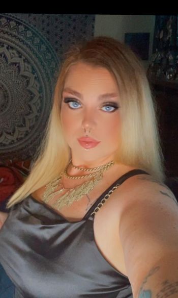 TOP OnlyFans models in Uranus - Best Girls Accounts